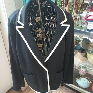 CLASSIC! St. John Black $ White Admiral Jacket Size 16